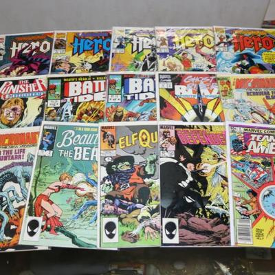 300 Comic Books Lot - Marvel 150, DC 150 - 1 Long Box #912-01