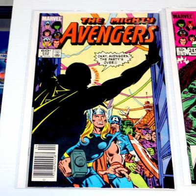 The Mighty AVENGERS #240 241 242 Marvel Comics 1984 Lot #828-07