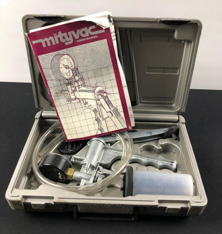 AUTOMOTIVE MITYVAC VACUUM TESTER w/ CASE