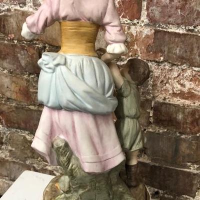CAPODIMONTE STATUE MOTHER WITH CHILD