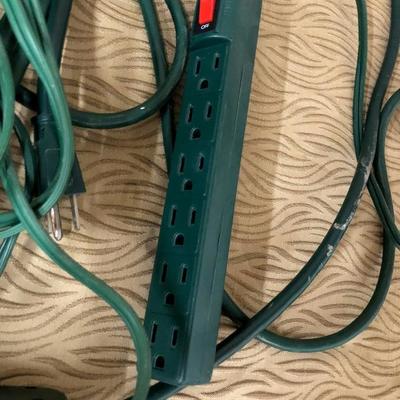 lot GREEN HOLIDAY CHRISTMAS EXTENSION CORDS
