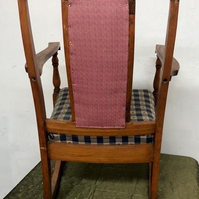 antique COUNTRY ROCKING CHAIR