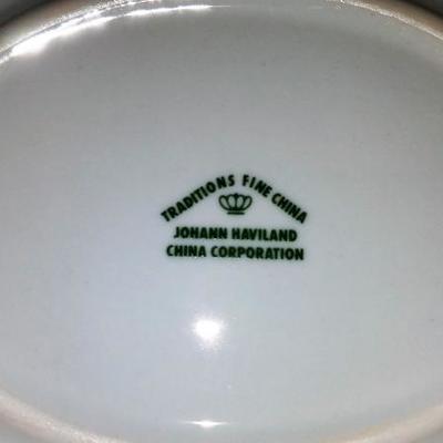 Haviland China service for 12 - See all photos 