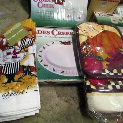 Loads of Useful Household Items See all photos 