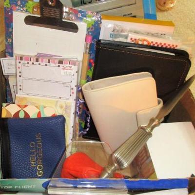 Bags and Cards Set with office extras - See all photos 