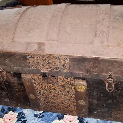 Vintage Trunk #1 See all photos 