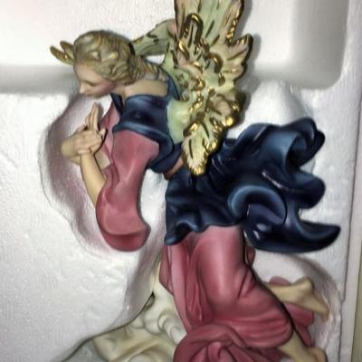Manger Collectibles #4 