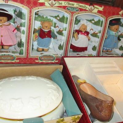 Glass Slipper, Teddy Bears and Music Box Set