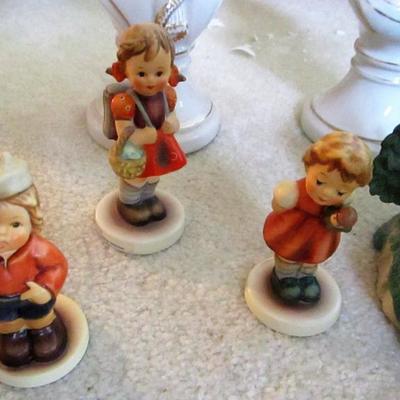 Hummel and collectible set See all photos 