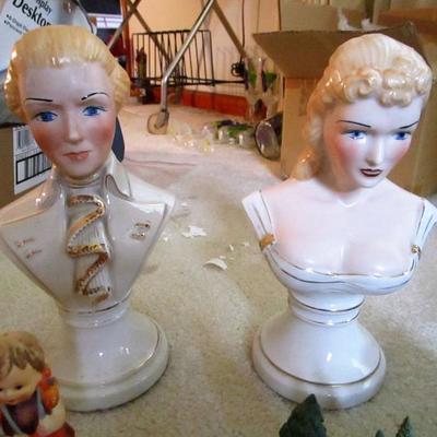 Hummel and collectible set See all photos 
