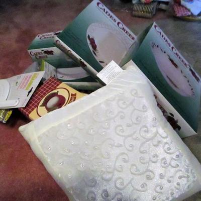 Loads of Useful Household Items See all photos 
