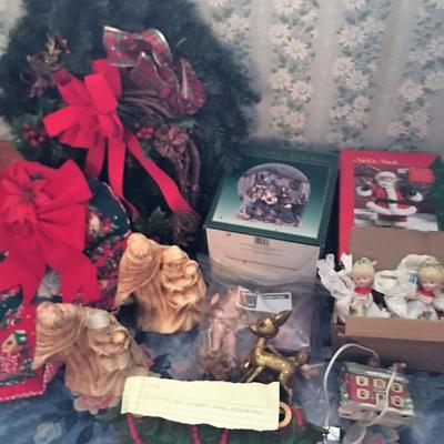 Christmas Set w/Manger See all photos 