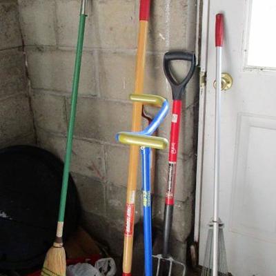 Misc Garage Items - See all photos 
