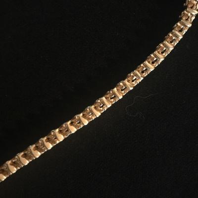 Lot 38 - S Curve Diamond Tennis Bracelet