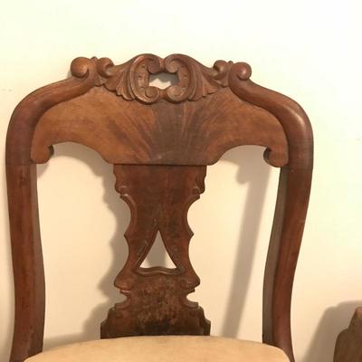 Lot 3 - Wooden Chair Set