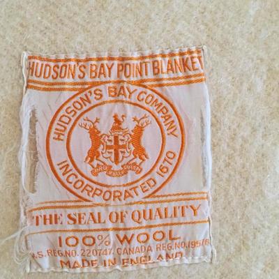 Lot 42 - Hudsonâ€™s Bay Wool Blanket 