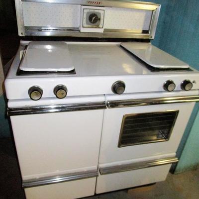 Antique Stove Â…Working