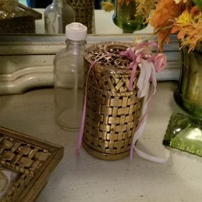 Vintage Lamp and Extras