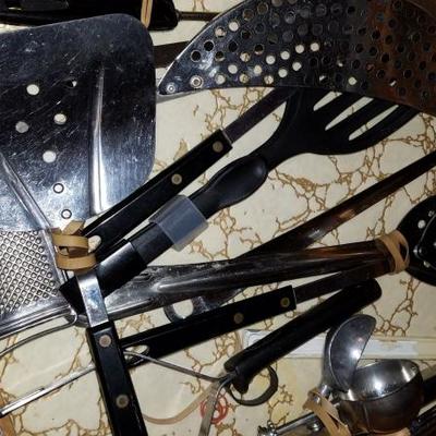 Utensils & Clock