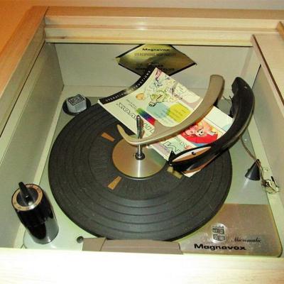 Magnavox Vintage