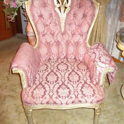 Gorgeous Chair (1 of 2)