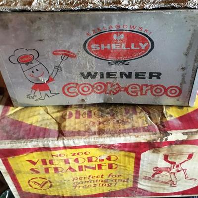 Vintage Cooking Items