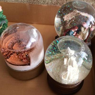 Snowglobe Collection
