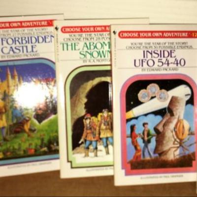 Lot #15 of Books - Choose Your Adventure
