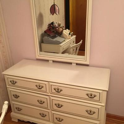White Dresser with Mirror