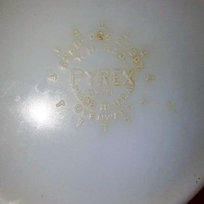 Vintage Bowl Set w/ Knox