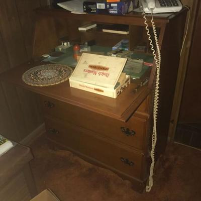 Ethan Allen Spice Drop Leaf desk