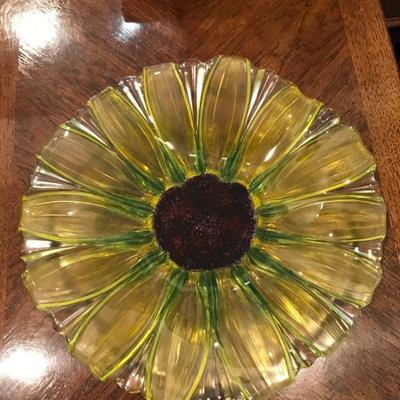 Beautiful Glass Bowl [1110]