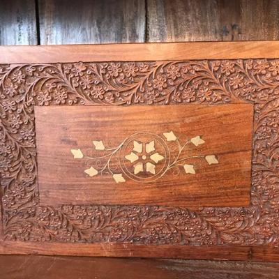 Wood Carved Jewelry / Storage Box [1104]