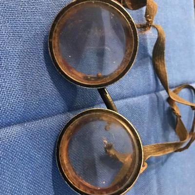 Vintage Motorcycle Glasses [1108]