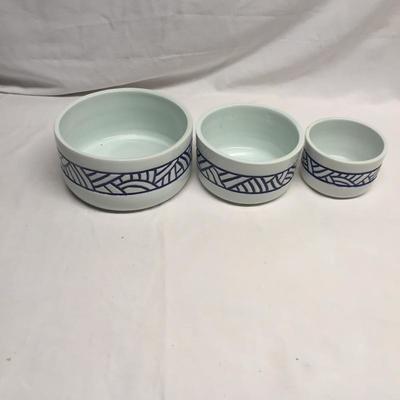 Lot 40 - Nesting Pottery Bowls