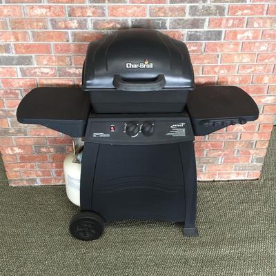 Lot 1 - Char-Broil Gas Grill 