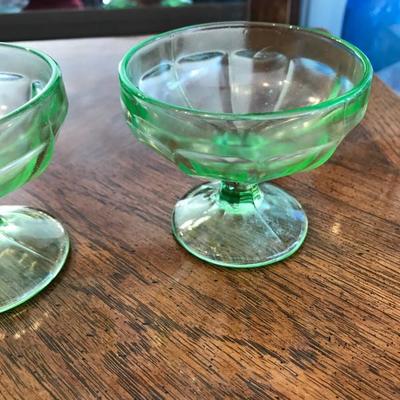 Set of 2 Green Vaseline Dessert Cups [1202]