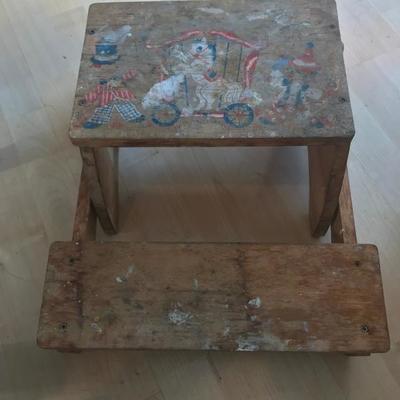 Vintage Kids Step Stool / Chair {1221]