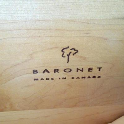 Lot 63: Crate & Barrel Maple/Birch 6 Drawer Lowboy Dresser 