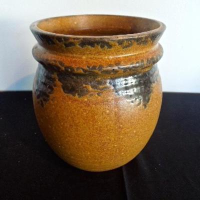 Lot 36: LCC McCoy Vintage Pottery Vase 7
