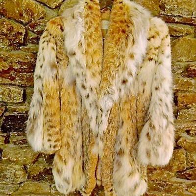 Lot 76:  Vintage Canadian Spotted Lynx 3/4 Length Fur Jacket