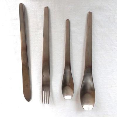 Lot 138: 32 Pc. Setting Cutipol Stainless Flatware
