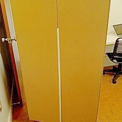 Lot 71: Ikea 6 Drawer Tall Dresser 