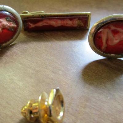 Misc Pins and Jewelry #312