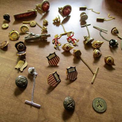 Misc Pins and Jewelry #312