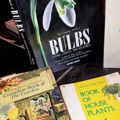 Hobbies Book #112 