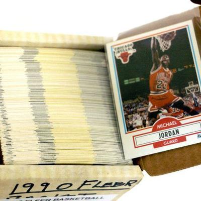 1990 FLEER Basketball Cards Complete Set with Michael Jordan