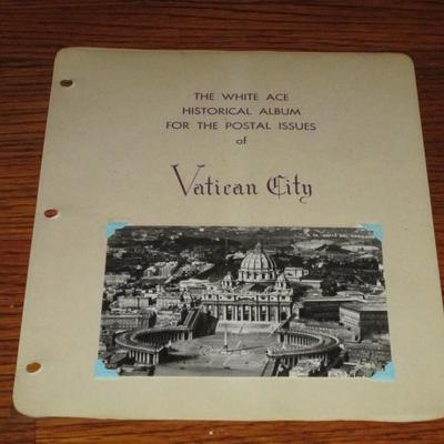 Lot # 6 Vatican City 1929 - 1958 300 + Stamps