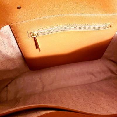 Michael Kors Large saffiano leather Jet Set Bag Camel