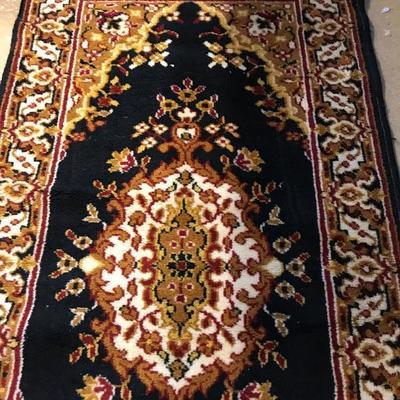 Persian Rug 100% Wool 47 x 23